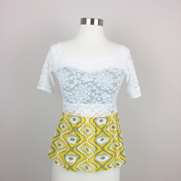 Nena Chic Tops - NWT Nena Chic Lace Top One Size (Fits like XS/S)